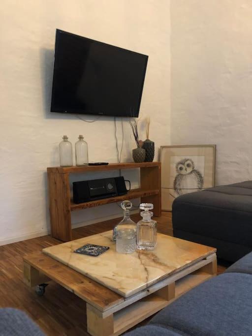 Lokschuppen Im Alten Bahnhof Industrial Style Moschheim 外观 照片