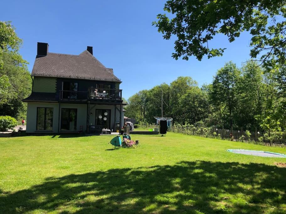 Lokschuppen Im Alten Bahnhof Industrial Style Moschheim 外观 照片